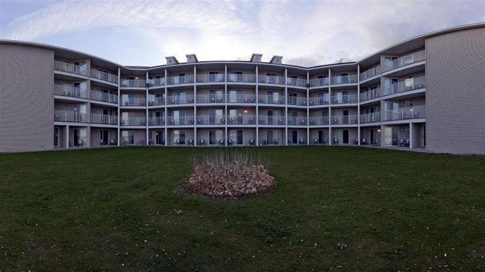 Holiday Inn Express St Ignace-Lake Central By Ihg St. Ignace Exterior foto